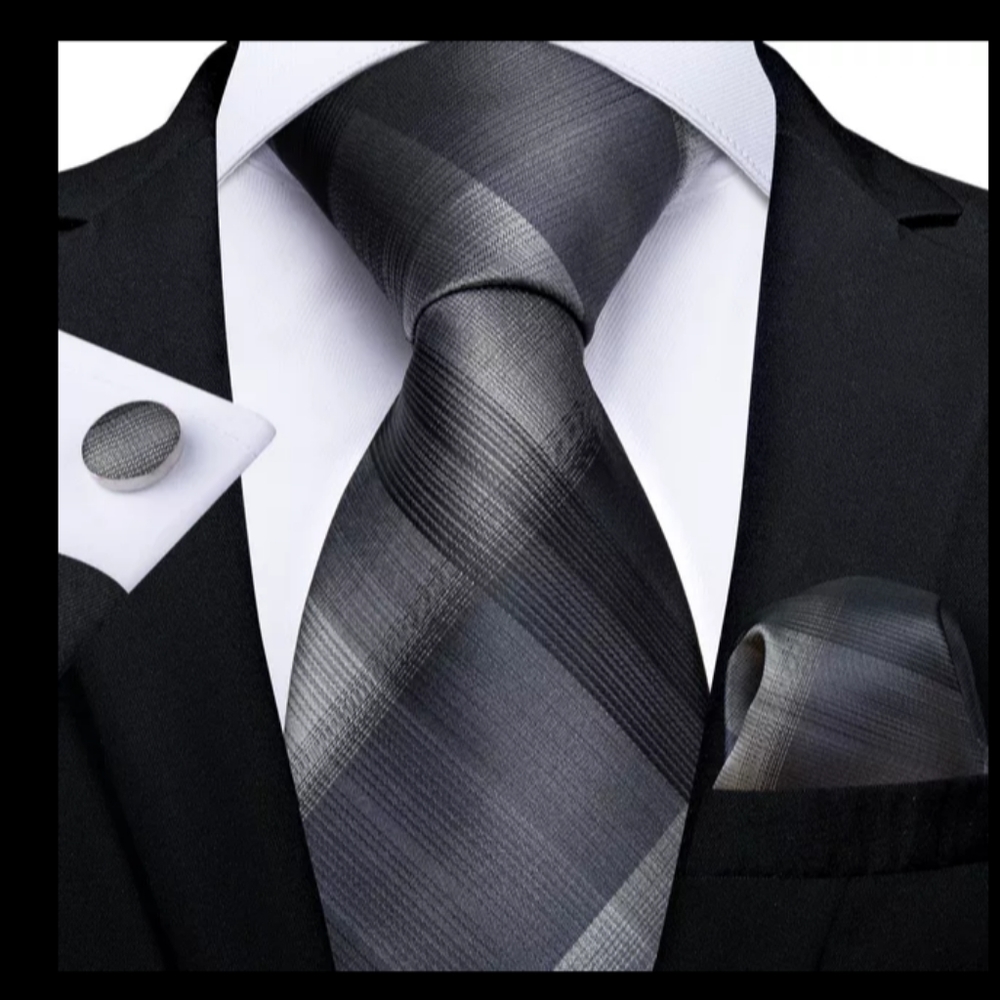 Men's All Italian Silk Tie WITH Cuff Links & Pocket Handkerchief. Hy-Ty Couture